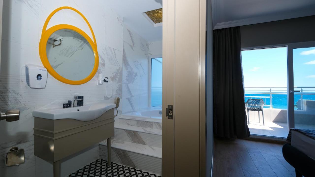Suite avec Baignoire Spa