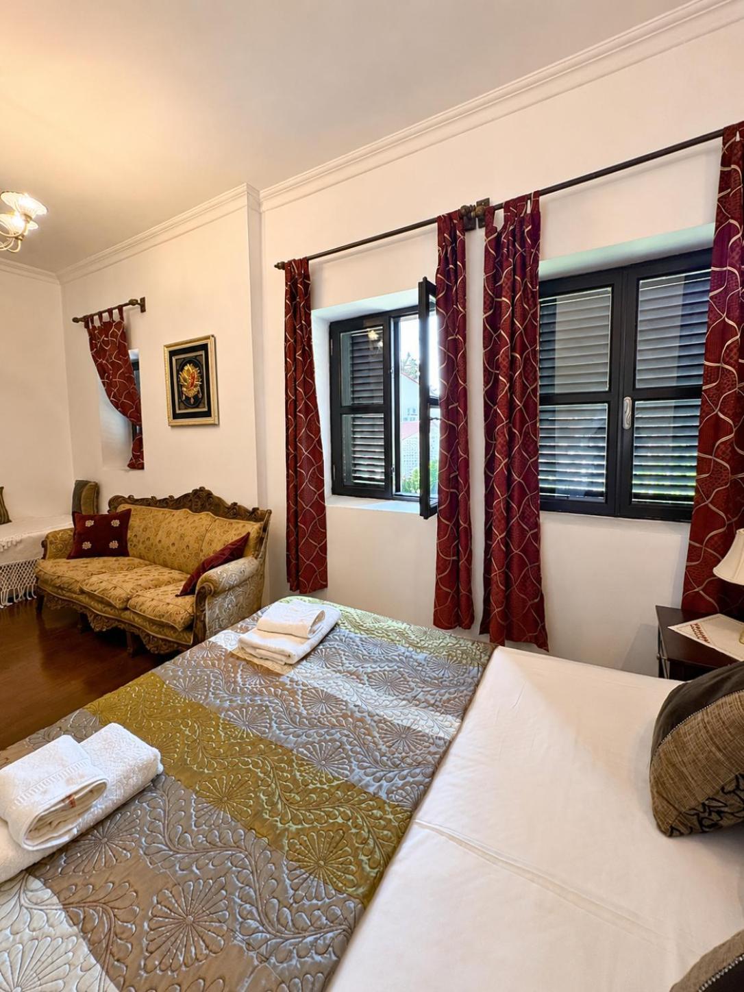 Chambre Double - Vue sur Jardin