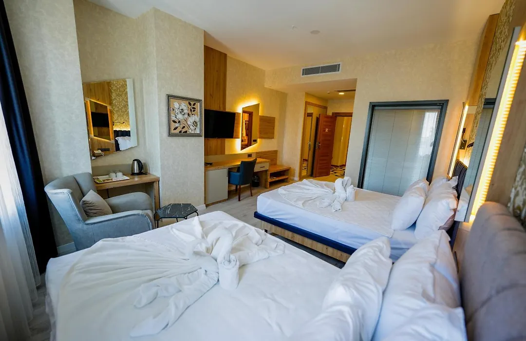 Isnova Hotel Airport-1